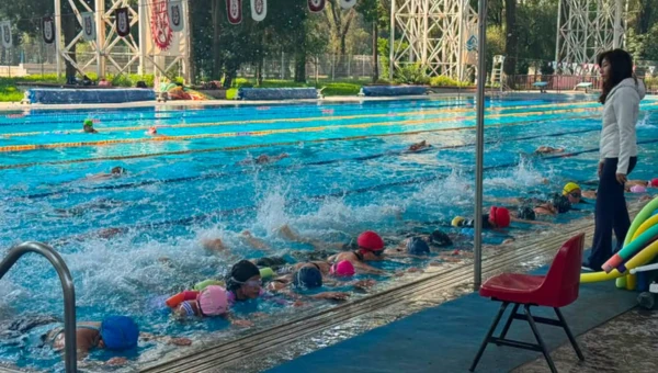 Natación